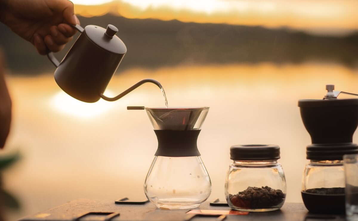How To Make An Americano With A Phin Filter: Step-By-Step Guide